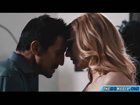 ❤️ رابطه جنسی عاشقانه با یک بلوند شلخته ❤️ فوق پورن در ما ☑